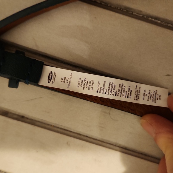 Old Navy skinny teal belt - Picture 5 of 6